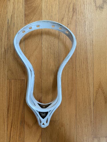 Used White ECD Rebel Attack & Midfield Head Unstrung