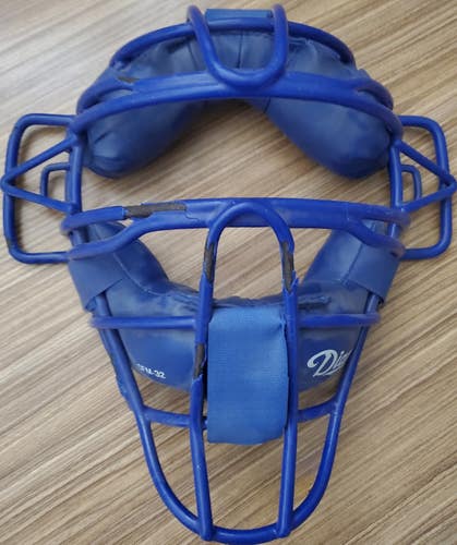 Diamond DFM-32 Royal Blue Catchers Face Mask / Umpire Mask TG3 Baseball HTF Mtl