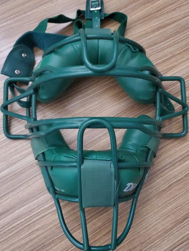 Diamond DFM-32 Pro Green Catchers Face Mask / Umpire Mask TG3 Baseball HTF Mtl Brand New!