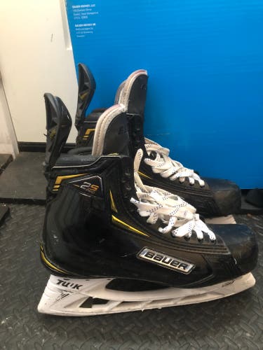 Used Bauer Regular Width Pro Stock Size 9 Supreme 2S Pro Hockey Skates