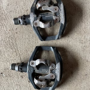 Used Shimano Double Sided Bike Pedal