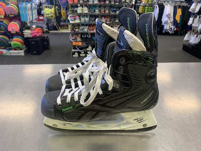 Used Reebok Ribcor Senior 9 Ice Hockey Skates