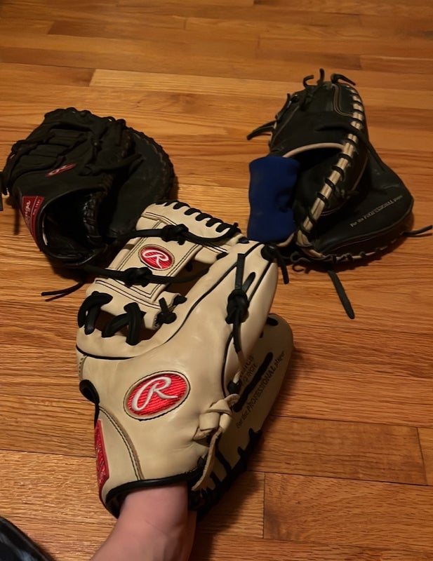 Rawlings Rubber Baseball Gloves Derek Jeter Model