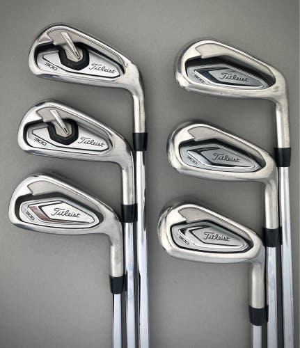 Titleist T300 2019 6-PW,48* Iron Set Regular Flex and Woods