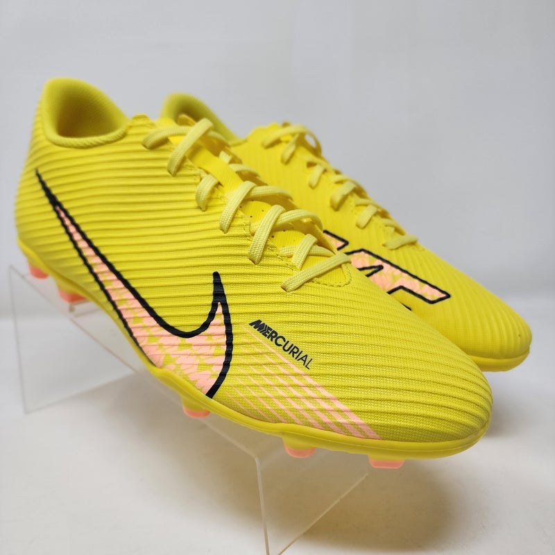 Nike Soccer Cleats Mens 9.5 Yellow Zoom Mercurial Vapor 15 Academy MG Lucent