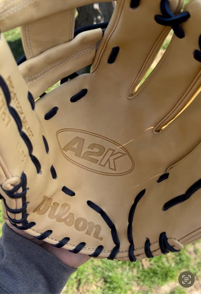 Butler Sporting Goods - Today's #GloveOfTheDay- The Wilson A2K 1787 Dansby  Swanson model. Stop by today and check out our large selection of pro level  gloves! #onlyatbutlers #wilson #a2k