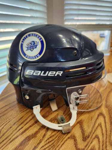 Elite Hockey Program Large Bauer 4500 Helmet