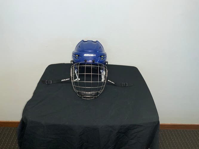 Used Bauer Re-Akt 95 Helmet blue Large.  Demo for trade shows no box