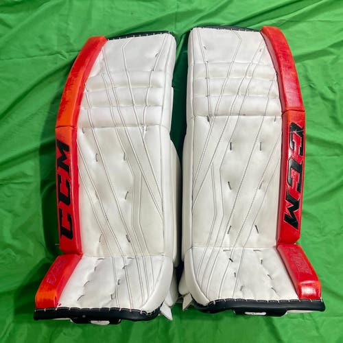 34" +2 CCM Extreme Flex lll Goalie Leg Pads