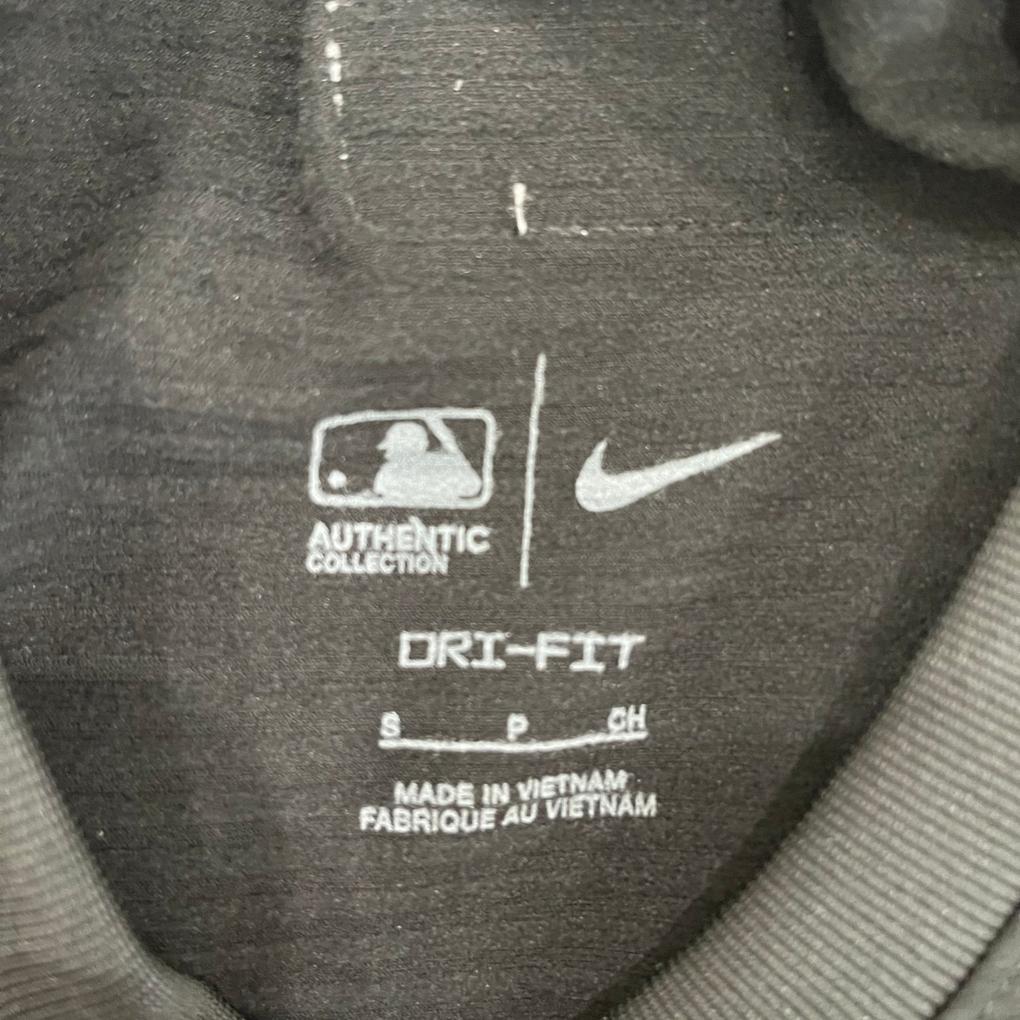 Nike Dri-FIT Pregame (MLB Arizona Diamondbacks) Men's Long-Sleeve
