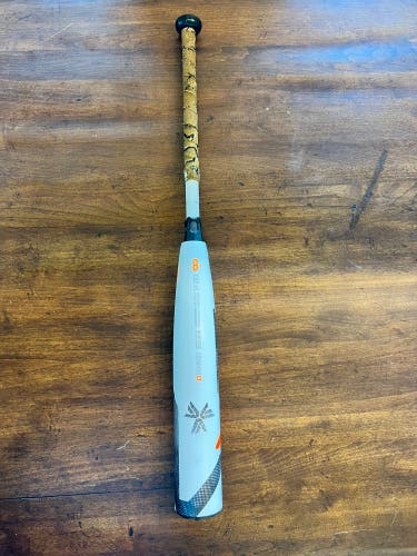 2021 Composite (-8) 23 oz 31" CF Bat