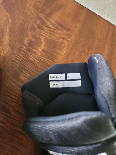 Used CCM HG42PP Gloves 14" Pro Stock