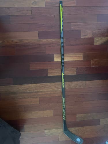 Senior Left Hand P92  Supreme 3s Hockey Stick