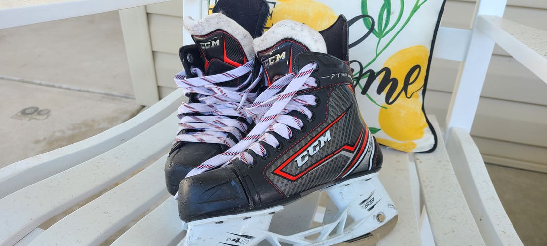 Junior Used CCM JetSpeed FT360 Hockey Skates Regular Width Size 2 *FREE Jetspeed 290 Size 1.5*
