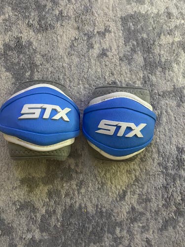 Used Tufts Lacrosse Medium STX Stallion 900 Arm Pads