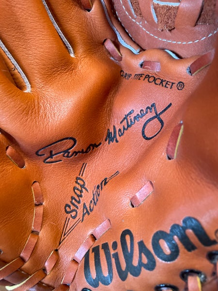 Wilson  baseball mitt  A2237