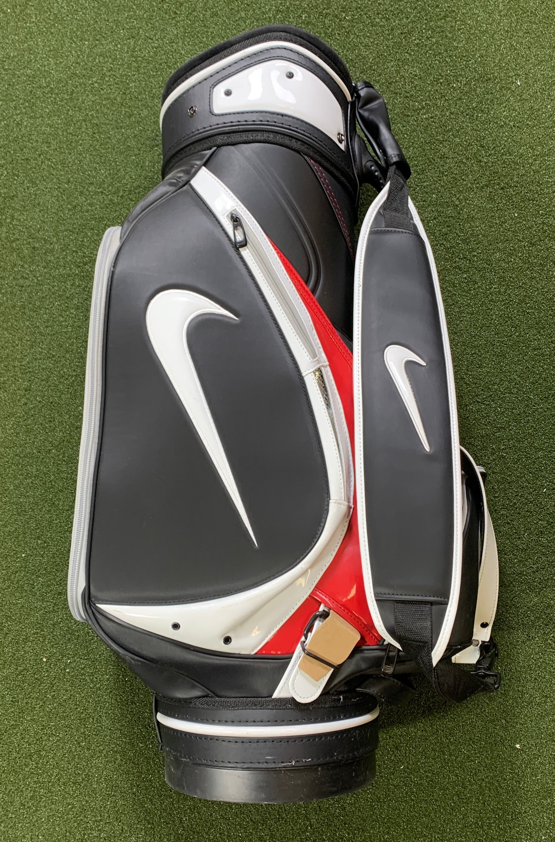 Nike Staff Bag Black Red White 6-Way Divide Single Strap Bag | SidelineSwap