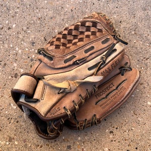 Used Right Hand Throw Mizuno Prospect Baseball Glove 11.5" OA5