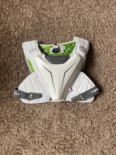 Large Maverik M5 Shoulder Pads