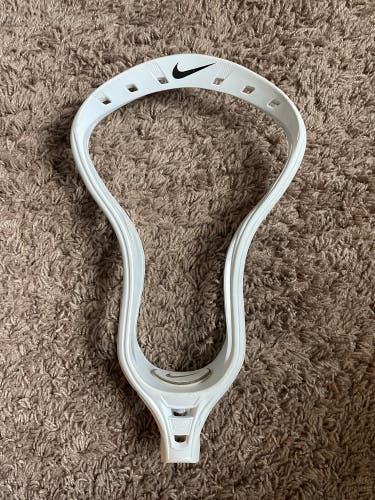 Used White Nike Lakota U Unstrung