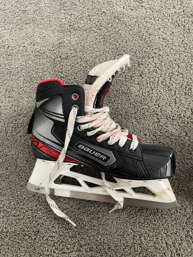 Used Bauer Regular Width Size 8.5 Vapor X2.7 Hockey Goalie Skates