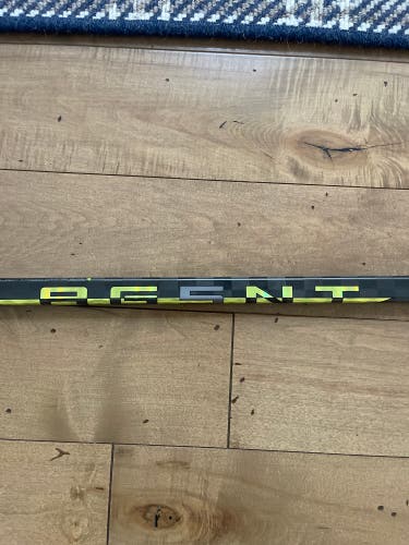 Senior Left Hand P28  Ag5nt Hockey Stick