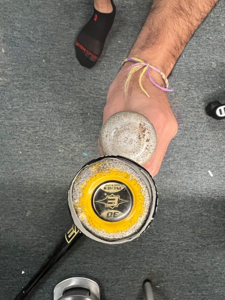 Metal baseball bats