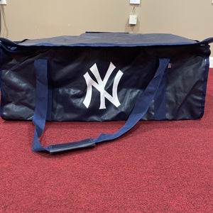 New New York Yankees 4ORTE Trainers Bag  Item#NYTB