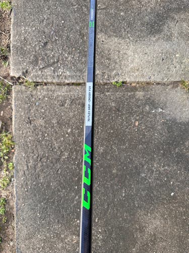 Senior Used Right Handed CCM Ribcor Trigger 5 Pro Hockey Stick P29