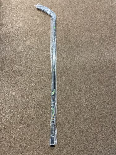 New Intermediate Bauer Right Handed Ag5nt Hockey Stick P92