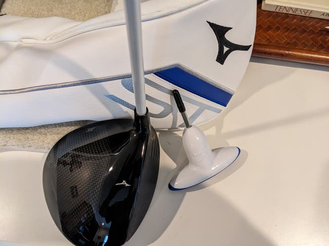 Men's RH Mizuno ST-X 220 Senior MINT Condition