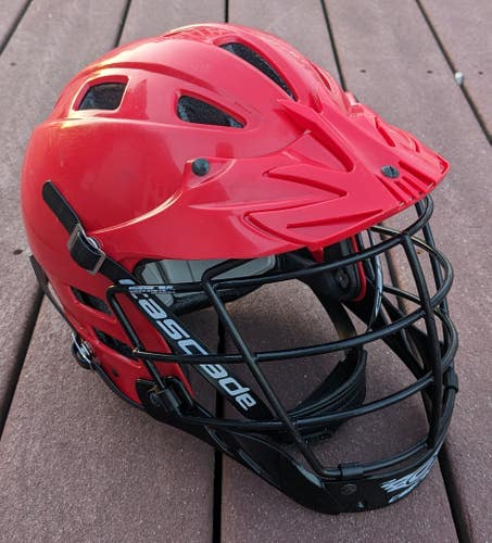 Used Player's Cascade CLH2 Helmet