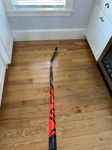 Bauer P28 87 Right Vapor 2X Pro Hockey Stick