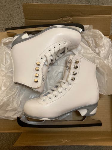 New Size 1 Figure Skates