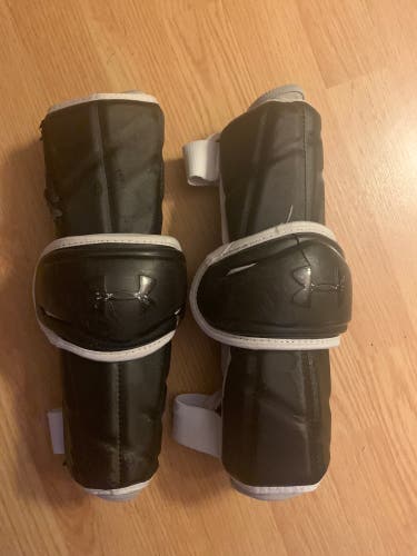 Command Pro Under Armor Arm Guards