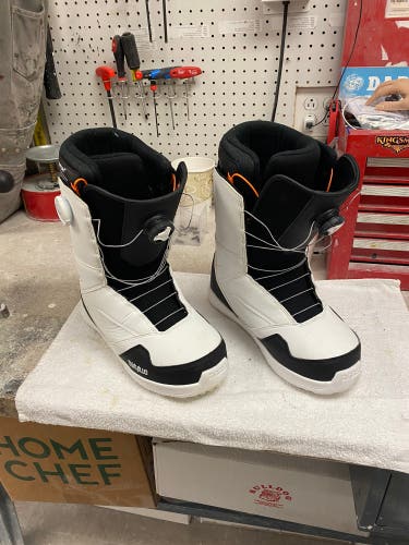 Men's Size 11.5 (Women's 12.5) Thirty Two All Mountain STW BOA Snowboard Boots