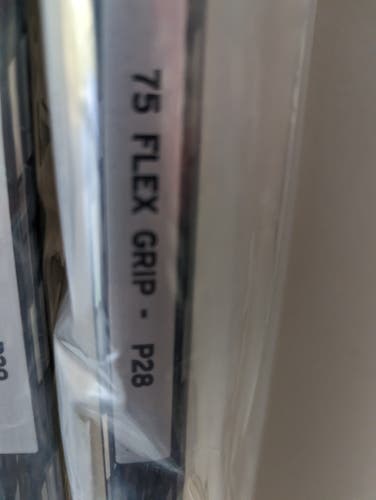 Senior New Left Hand CCM JetSpeed FT5 Pro Hockey Stick P28