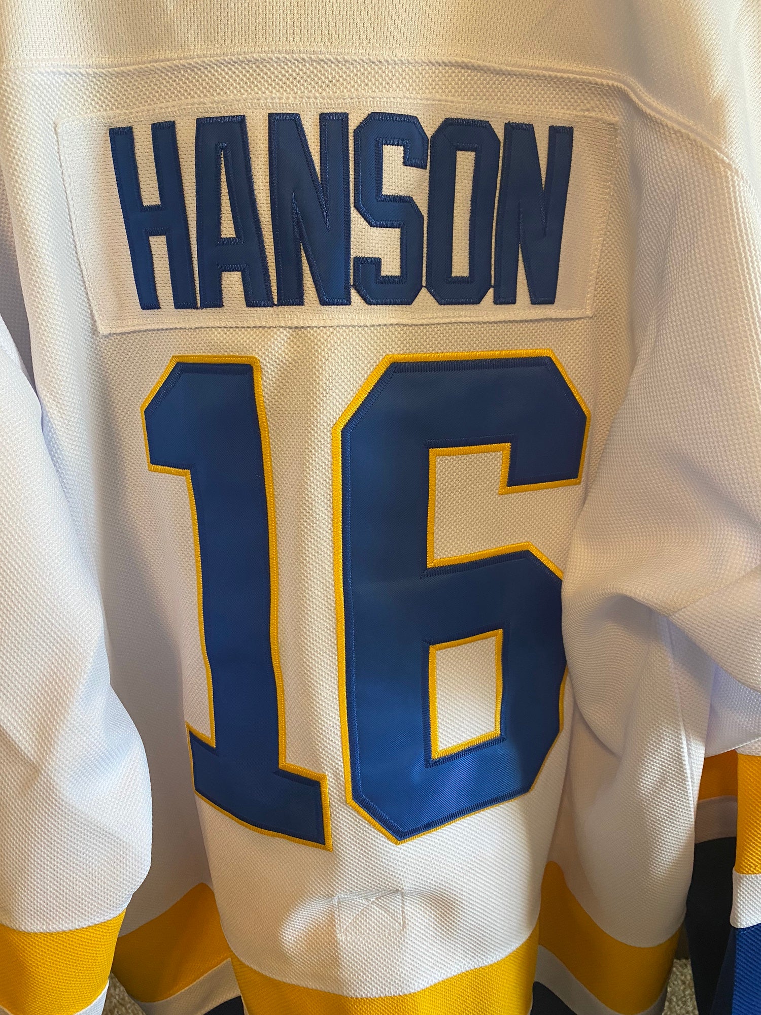 : Hanson Brothers Charlestown Chiefs 16 Jack 17 Steve 18 Jeff  Slap Shot Movie Ice Hockey Jersey : Clothing, Shoes & Jewelry