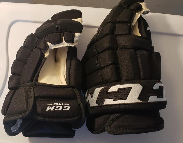 Barely Used Black CCM HG97 Gloves 14" Pro Stock