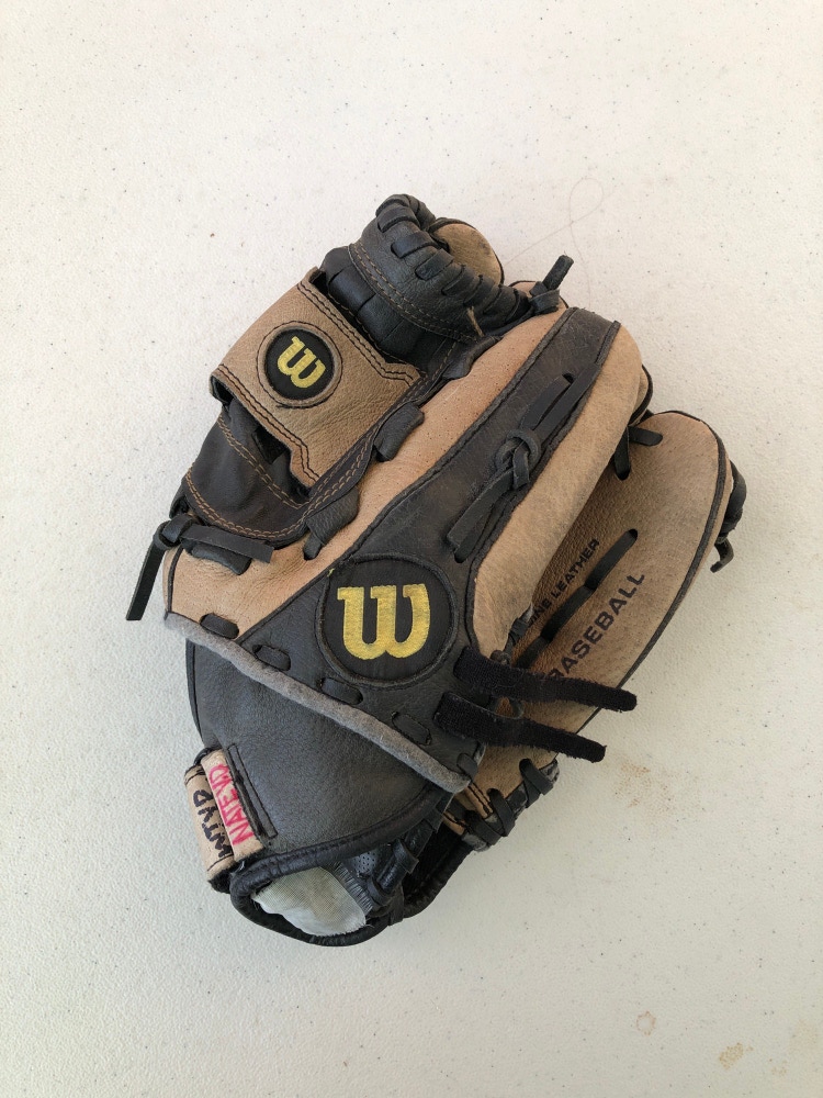 Used Wilson A450 Right Hand Throw Pitcher Baseball Glove 12"
