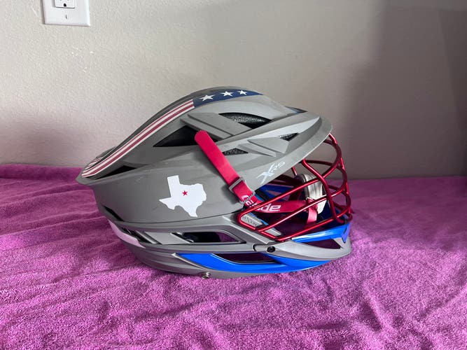 Used Player's Cascade XRS Helmet