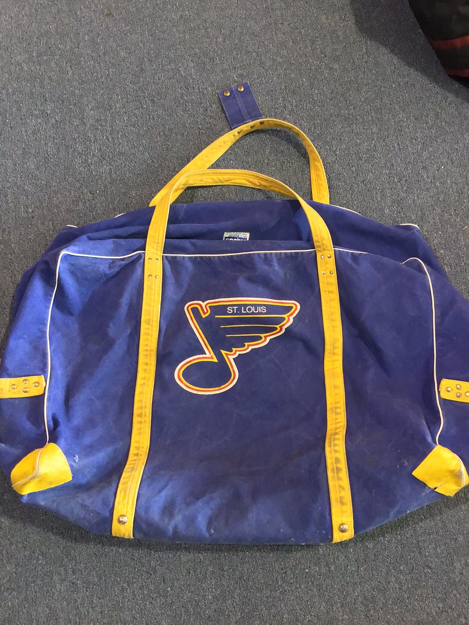 St Louis Blues Fanny Packhipster Packsports Pursehockey 