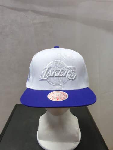 NWS Los Angeles Lakers Mitchell & Ness Two Toned Snapback Hat NBA