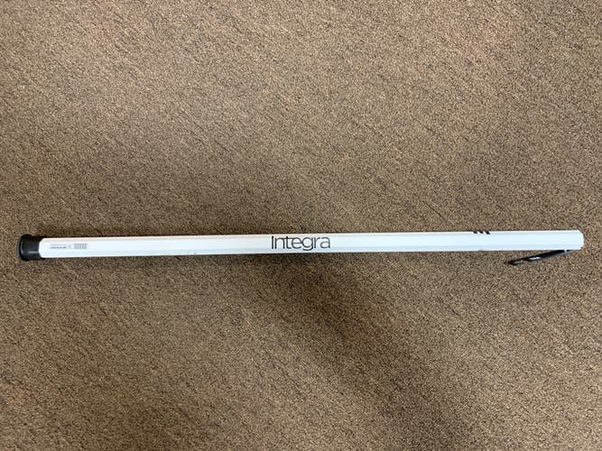 New Epoch Dragonfly Integra 2 White Lacrosse Shaft