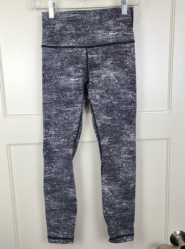 Athleta Stay Fly Reflective 7/8 Tight Womens Size XS White