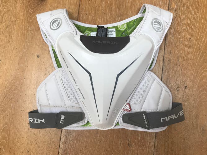 Medium Maverick M5 Shoulder Pad Liner