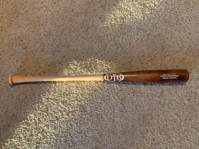 RC24 Dove Tail Bat (-3) 31.5 oz 34" Birch