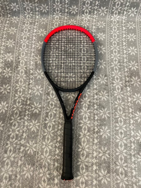 Like New Wilson Clash 100 V1 Tennis Racquet