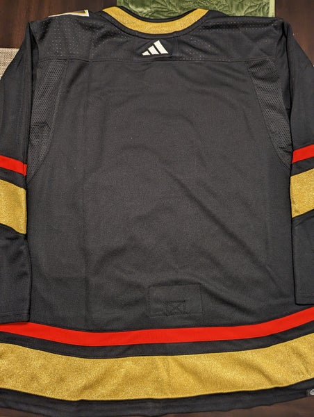 Adidas Reverse Retro 2.0 Vintage Pullover Sweatshirt - Vegas