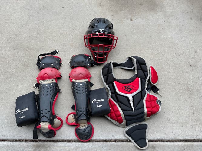 Louisville Slugger Catcher's Set